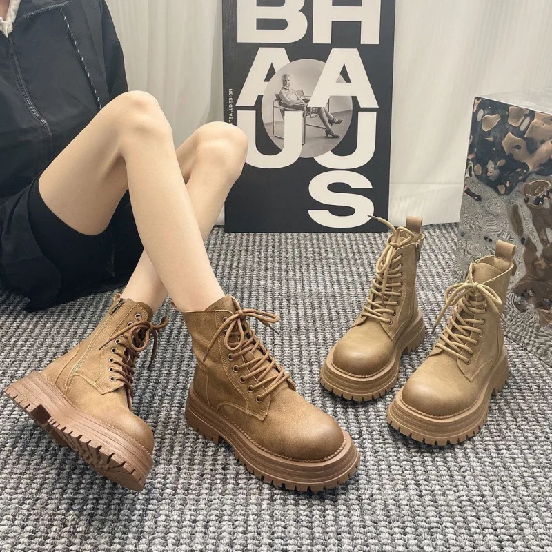 

Короткие женские ботинки осень/зима 2026, универсальные мотоциклетные короткие сапоги в британском стиле с толстым бархатом, женские