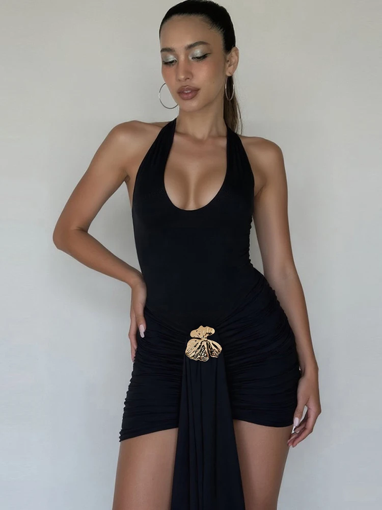 Seltsame Kater Metall Band Kleid Frauen Y2K Elegante Sommer Halter Bandage Falten Pfirsich Gesäß Backless Dünne Sexy Mitternacht Bodycon