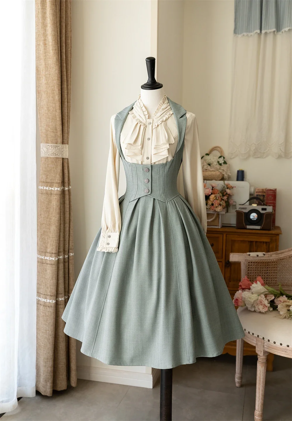 

Spring Classical Style Elegant Vest Stitching Long Dress Daily Retro Lolita Dress for Women British Style Slim Mid-calf Dresses