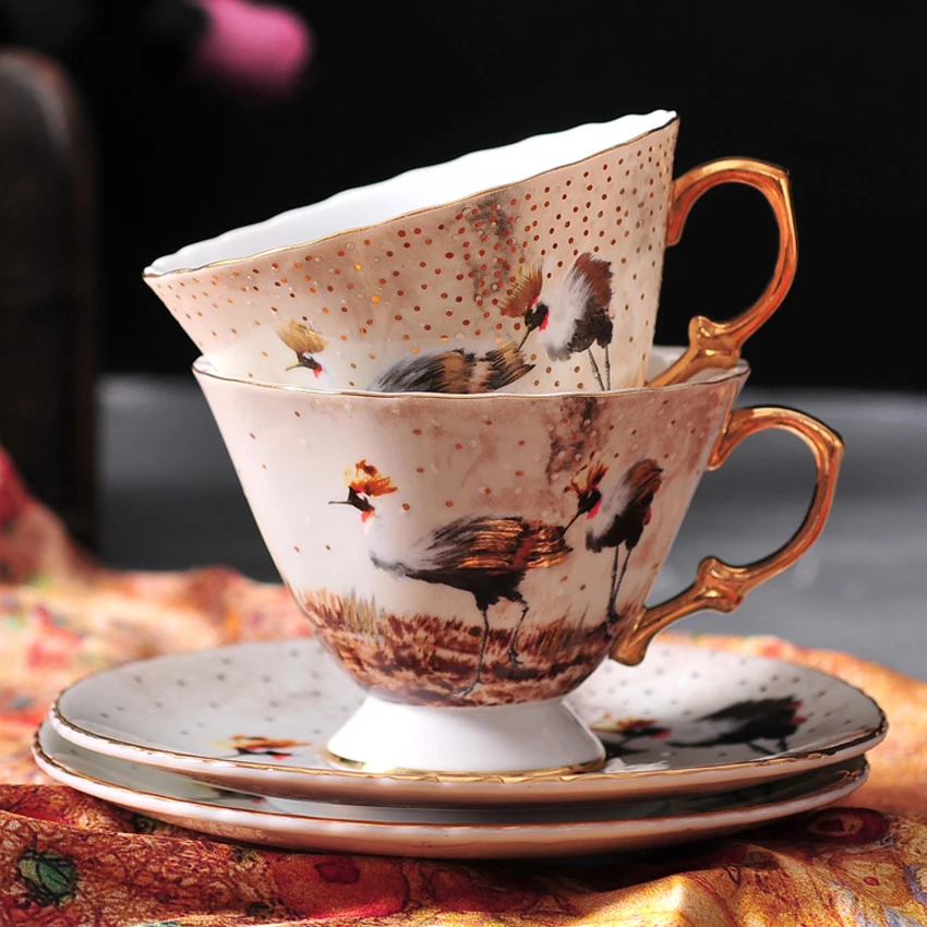 

Creative Pastoral Style Bone China Coffee Cup Europe Style Cup And Saucer Set New Espresso Cafe Cup Luxury Afternoon Flower Tea