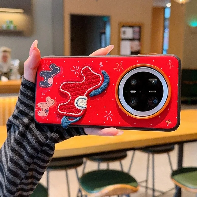 

Festive Simple Red Phone Case for Huawei Pura 80 70 Ultra/Pura 70 80 Pro+/Mate 80 70 60 Pro+ wih Back Embroidered Pony