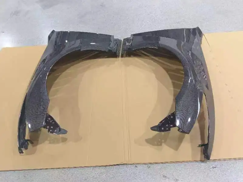 

G37 Sedan G25 High Quality Carbon Fiber G37 Coupe 2 Door Honey Comb Fenders