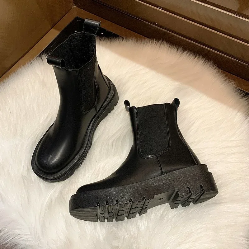 Classics Chelsea Boots Women Black Ankle Boots Autumn Winter Shoes Genuine Leather Platform Short Boots Slip on Elastic Band