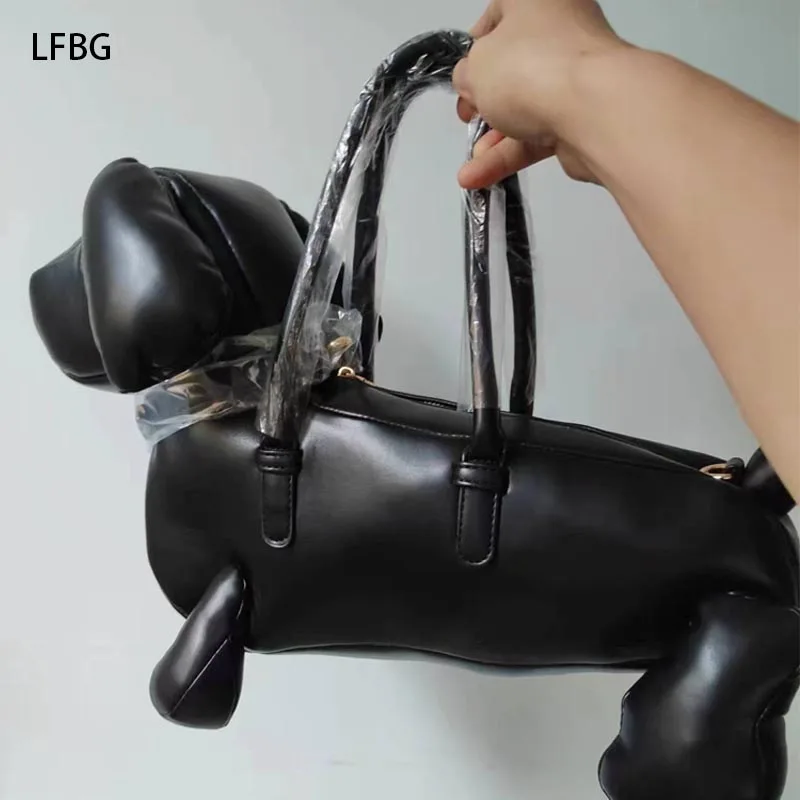 2024 Guuangzhou Factory Sale Wholesale Black PU Leather High Quality Dog Shaped Handbag Crossbody Bags Gorgoues Unique Novelty