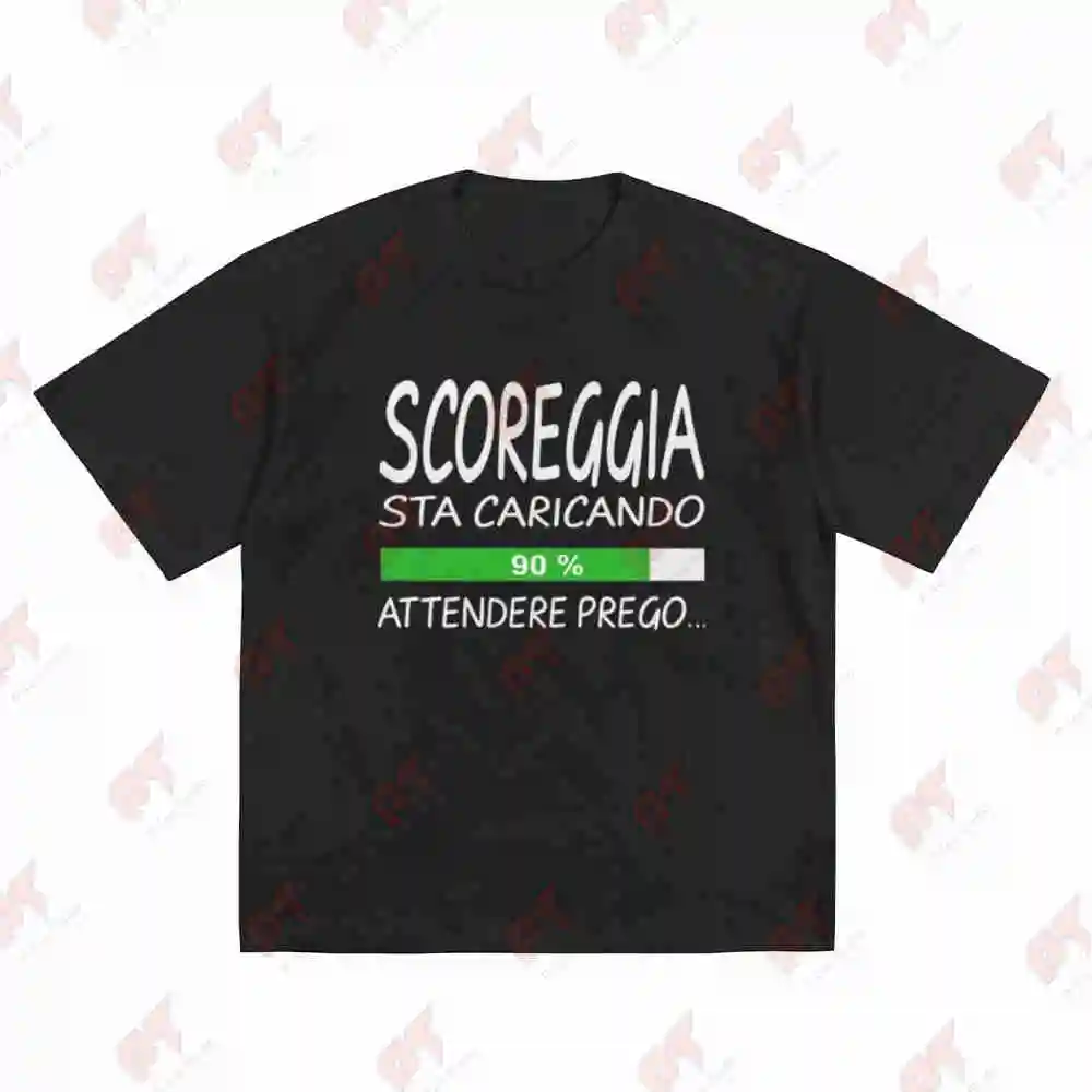 Funny Italian Soccer Loading Screen 99 Scoreggia Sta Caricando Short Sleeve Tee 100% Cotton T-Shirt