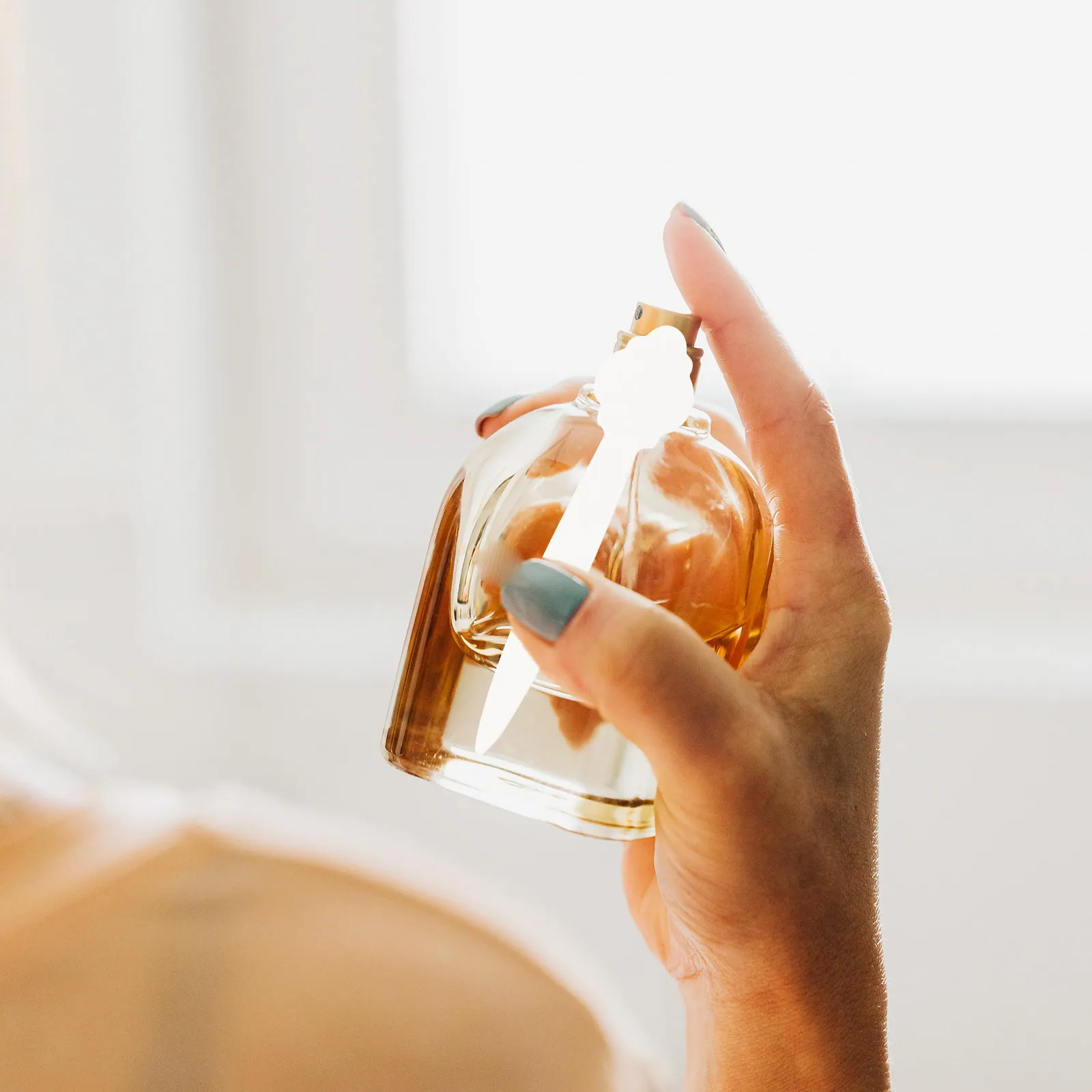 

100 шт. тестовых полосок для ароматов без маркировки, тестер для эфирных масел, парфюмерии, ароматерапии, отличный подарок для семьи и друзей