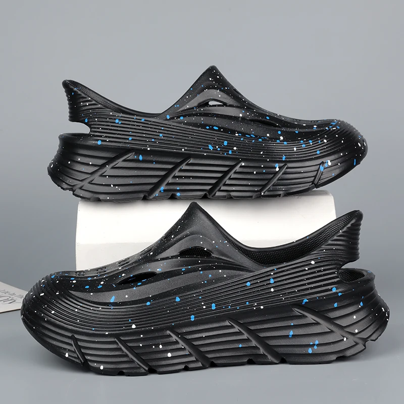 Men Hollow Breathable Clogs Speckled Print Layered Thick Sole Full Wrap Toe Summer Casual Shoes