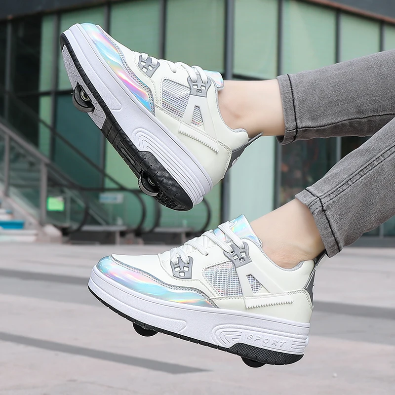 

New summer hot children's skateboard shoes with wheels Outdoor shoes Lightweight shoes Casual shoes Skate shoes Very good