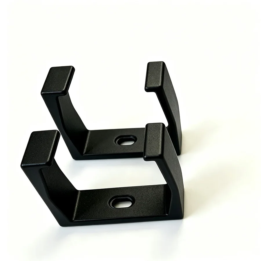 2 Stück 3D-gedruckte Steckdosenhalter, weiß/schwarzer wandmontierter Steckdosenleistenhalter, robuster Kabelmanager mit Kabelbindern – Detail 2