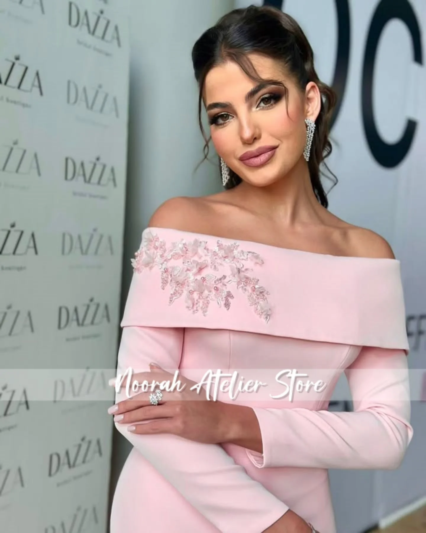 فساتين سهرة جديدة أنيقة على شكل قارب وردي وأكمام طويلة في دبي 2025 فستان زفاف للحفلات الراقصة فستان رسمي من Fساتين