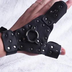 Fishing Tools Protective Gloves Bracers Archery Bow Fishing Protective Hand Slingshot Catapult Left/Right Hand Outdoor Shooting