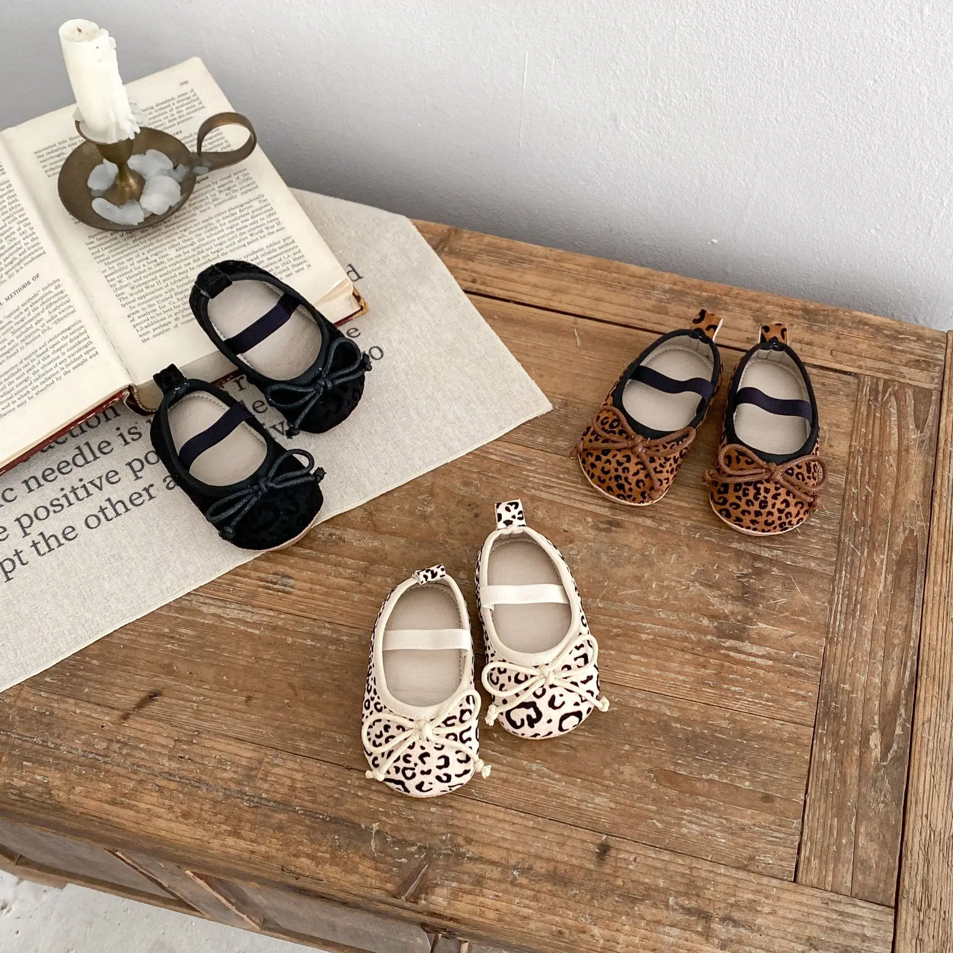 ​​2025 Spring Fall Baby Girl First Walkers Bow Leopard Print Round Toe Soft Sole Non-Slip 0-18 Months​