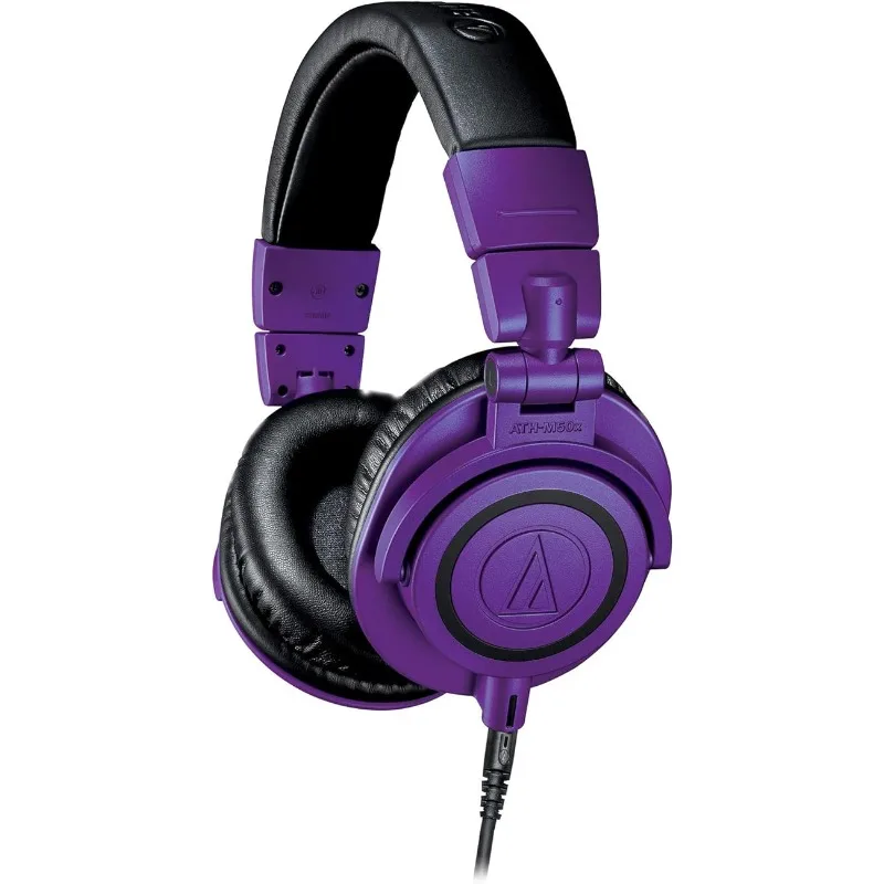 Audio Technica ATH-M50x Professional Professional studio monitoring headphones, critically acclaimed with removable cable