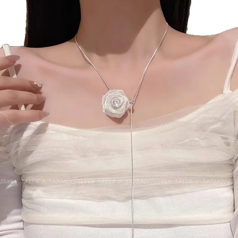 New Cloth Rose Flower Necklace Adjustable Fashion Clavicle Chain Romantic Retro Strap Necklace Women