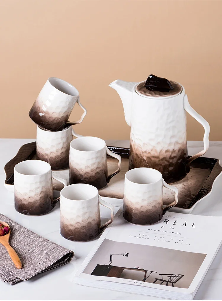 

Набор чашек с коричневым камнем и зерном в стиле кафе, гостиная, чайная вода с керамическим термостойким кувшином для холодной воды