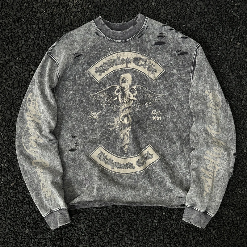 

Limited Edition Tour Worn Distred Long Sve Crew Ne Sweatirt ex Faionable Vintage Waed Design