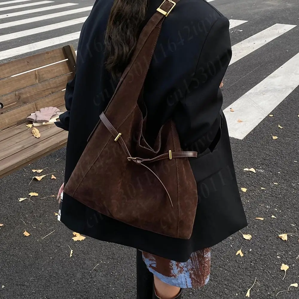 

Women Faux Suede Shoulder Bag Large Capacity Tote Handbag Leisure Underarm Pouch Vintage Work Hobo Bag Travel Crossbody Bags
