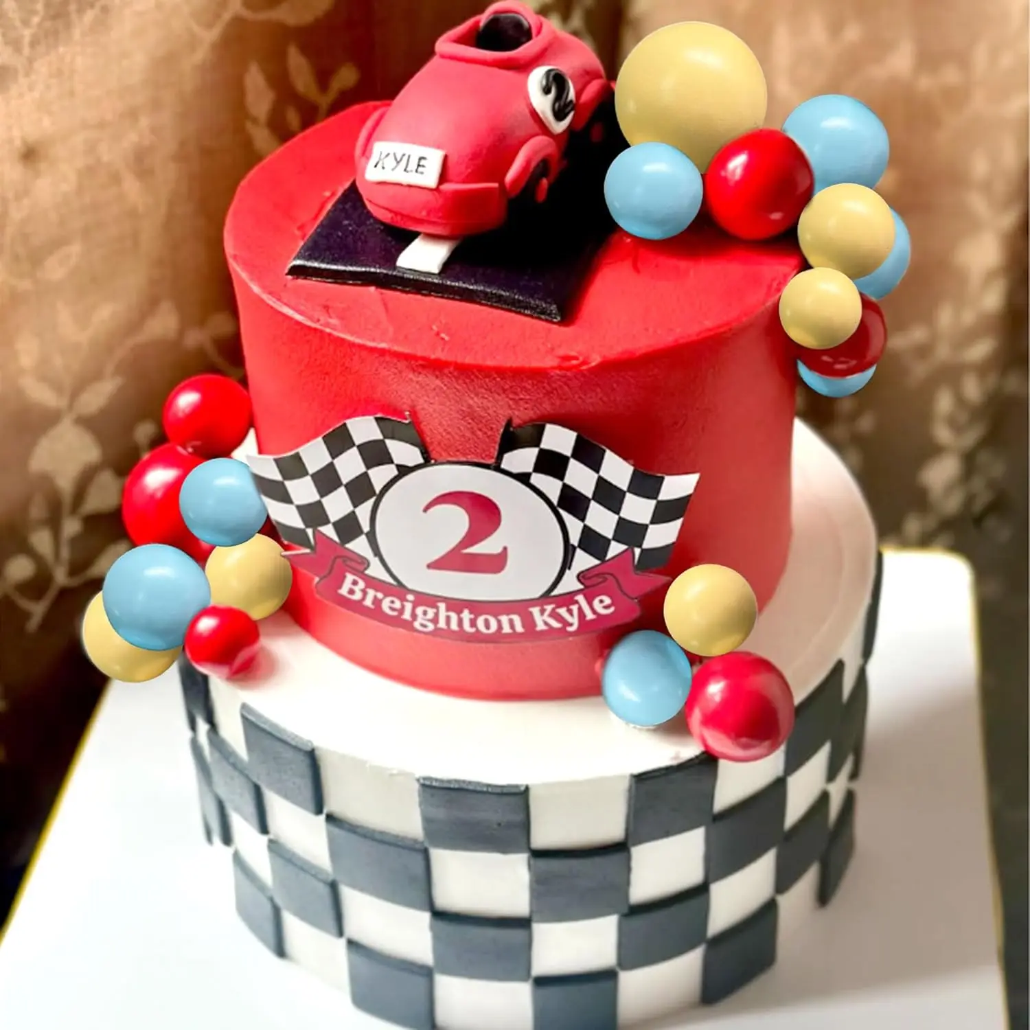 مجموعة واحدة من زينة كعكة عيد الميلاد لسيارة السباق باللون الأحمر والأصفر والأزرق وكرات الكيك لسباق السيارات وأعياد الميلاد للأولاد والبنات وديكور استحمام الطفل