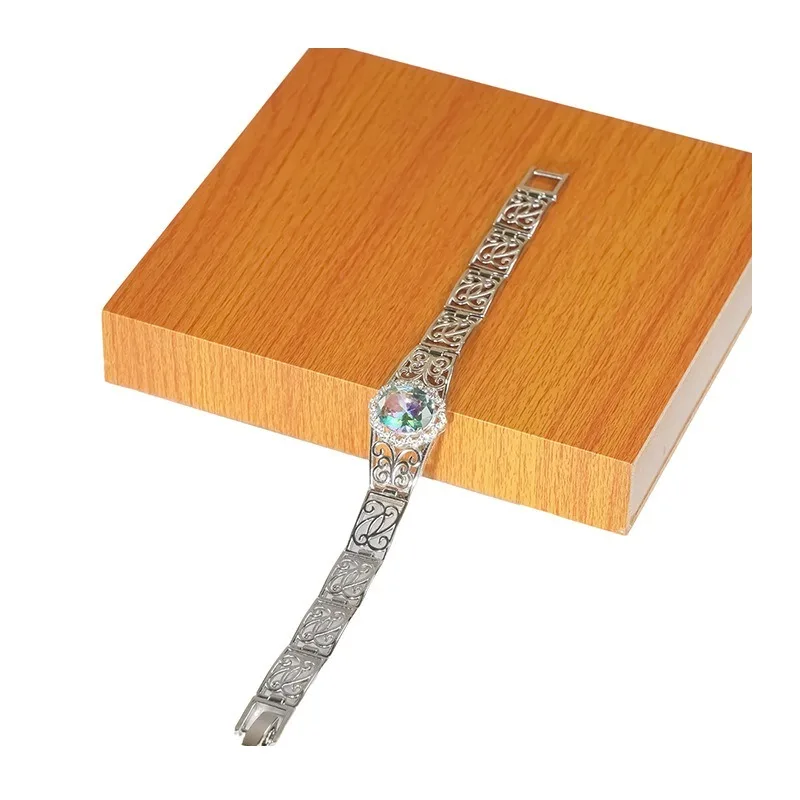

New Light Luxury Fashion Color Zircon Bracelet Versatile Jewelry Bracelet Femininity High-end Jewelry