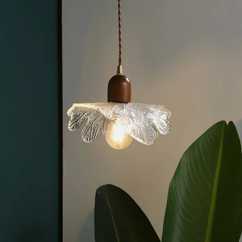 

INS Japanese Vintage Flower Lotus Leaf Glass Chandelier Balcony Float Window Corridor Restaurant Cafe Brass