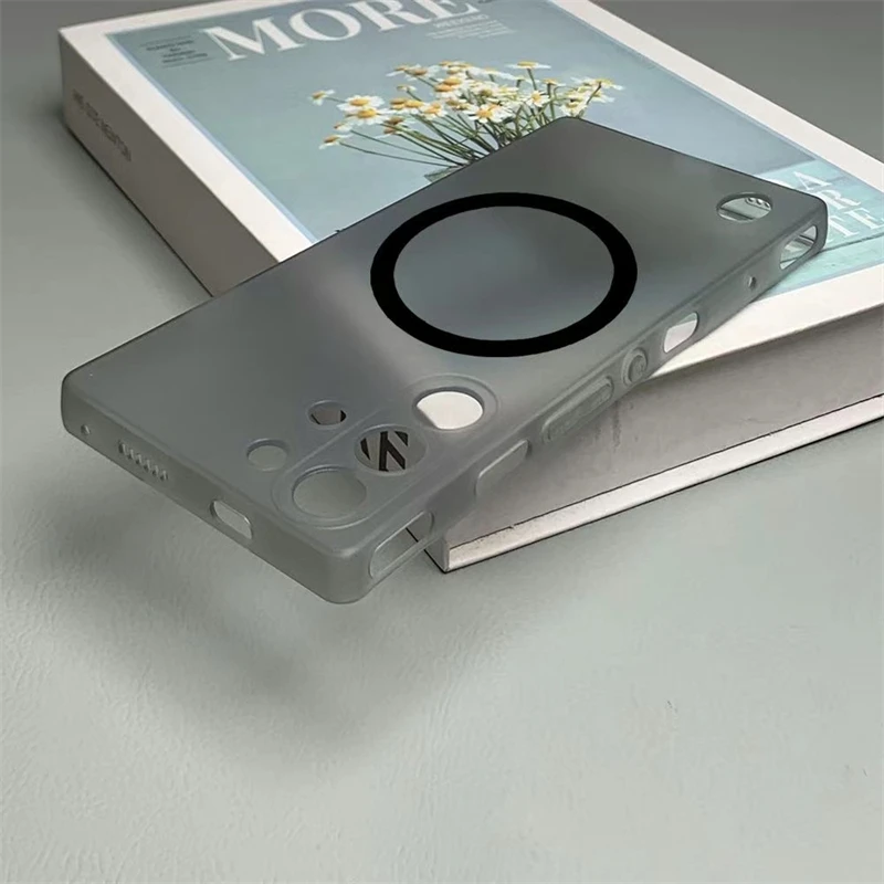 حافظة مغناطيسية لهاتف Redmagic 10 Pro Plus غطاء سيليكون ناعم غير لامع لهاتف Nubia Red Magic 10S Pro + 5G غطاء حماية