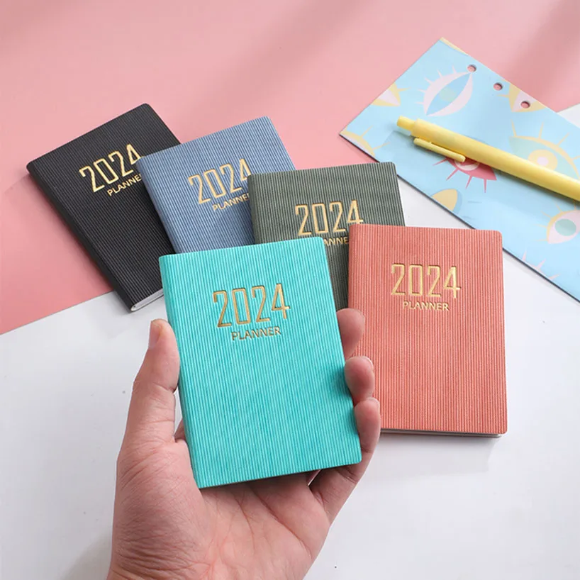 2024 A7 مفكرة صغيرة 365 يوم المحمولة جيب المفكرة اليومية الأسبوعية جدول مخطط أجهزة الكمبيوتر المحمولة القرطاسية اللوازم المدرسية المكتبية