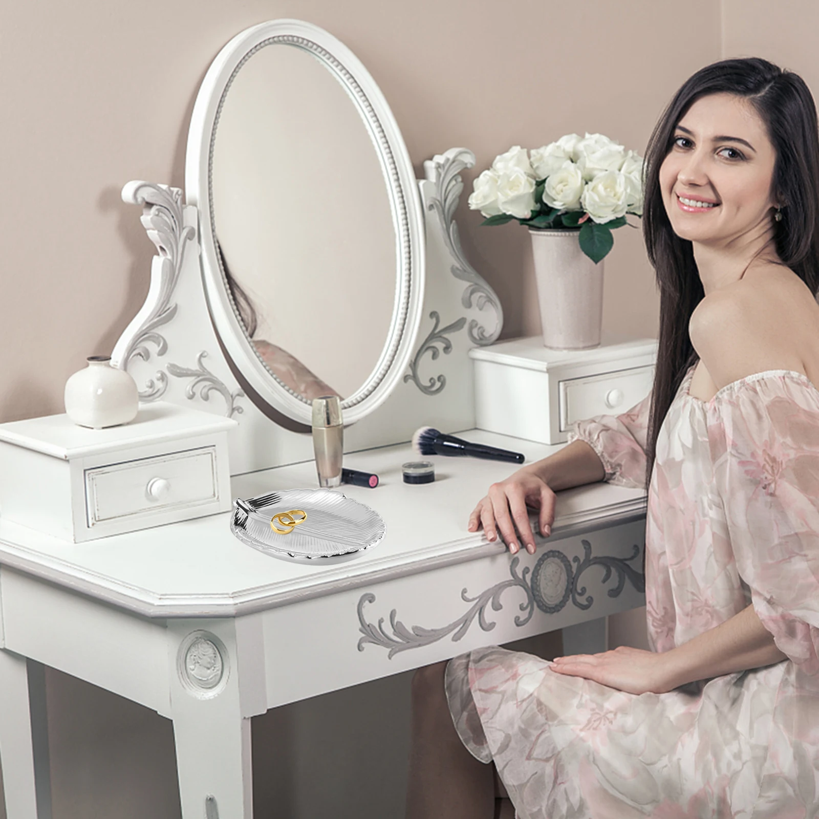 صينية تخزين على الطراز الشمالي منظم مجوهرات من السيراميك عنصر ديكور عملي مع لمسة نهائية ناعمة ومظهر أنيق هدية منزلية