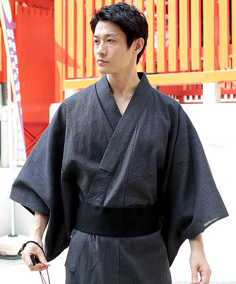 

Japanese Traditional Kimono Bathrobe for Men, Clothing for Photography, Travel Cos Stage (Including Belt, Random Colors)