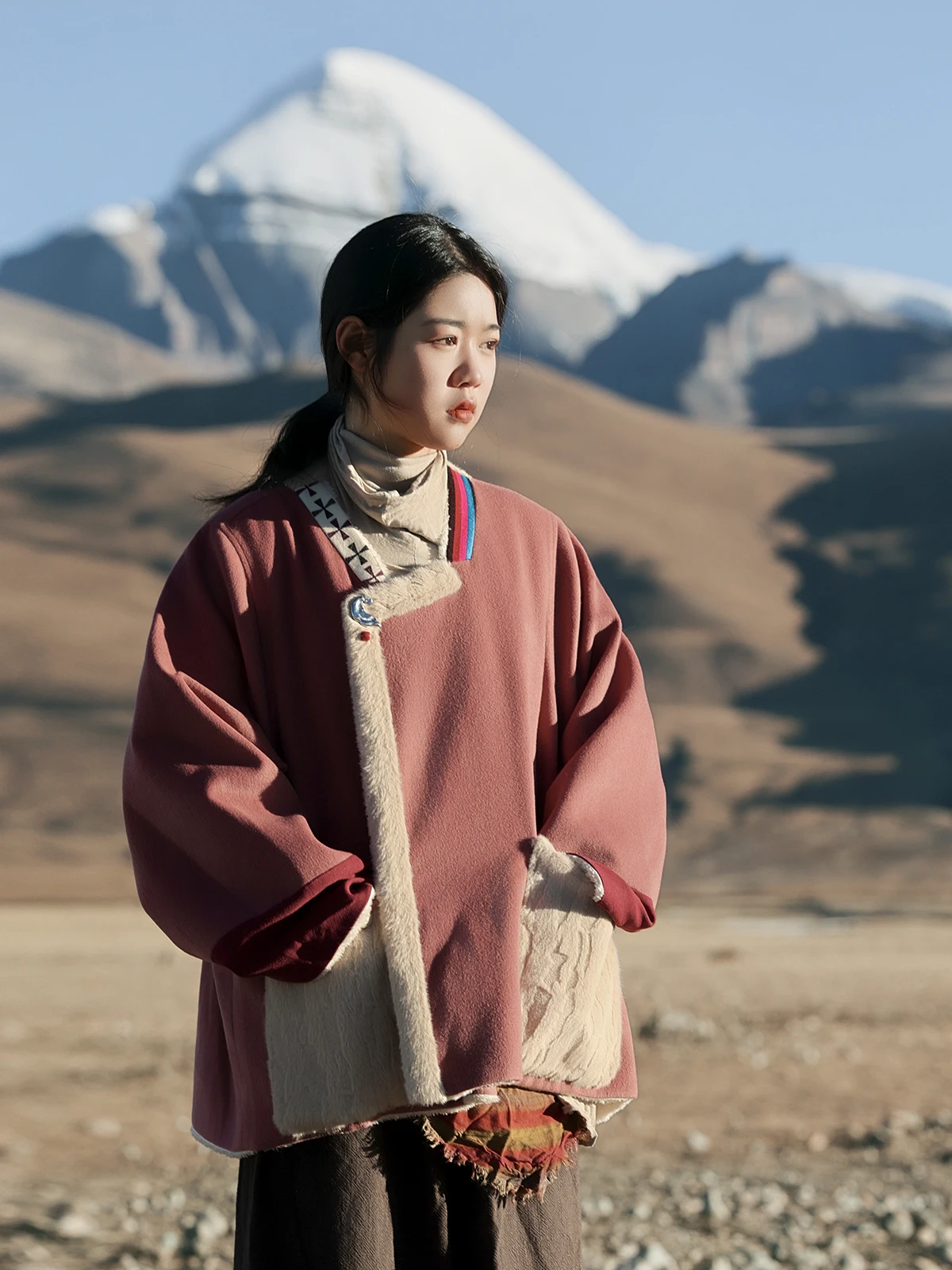 

Warmth And Sle Women's Tibetan Sle Woolen Coat Winter Faionable Traditional Chinese Design Casual Long Sve Square Co...