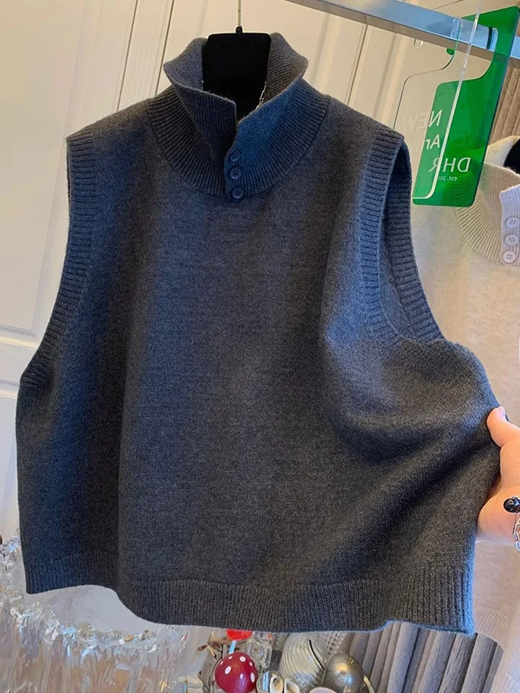 سترة محبوكة ناعمة ومريحة بتصميم طبقات من Svel ملابس داخلية مريحة ودافئة للتنقل في الشتاء