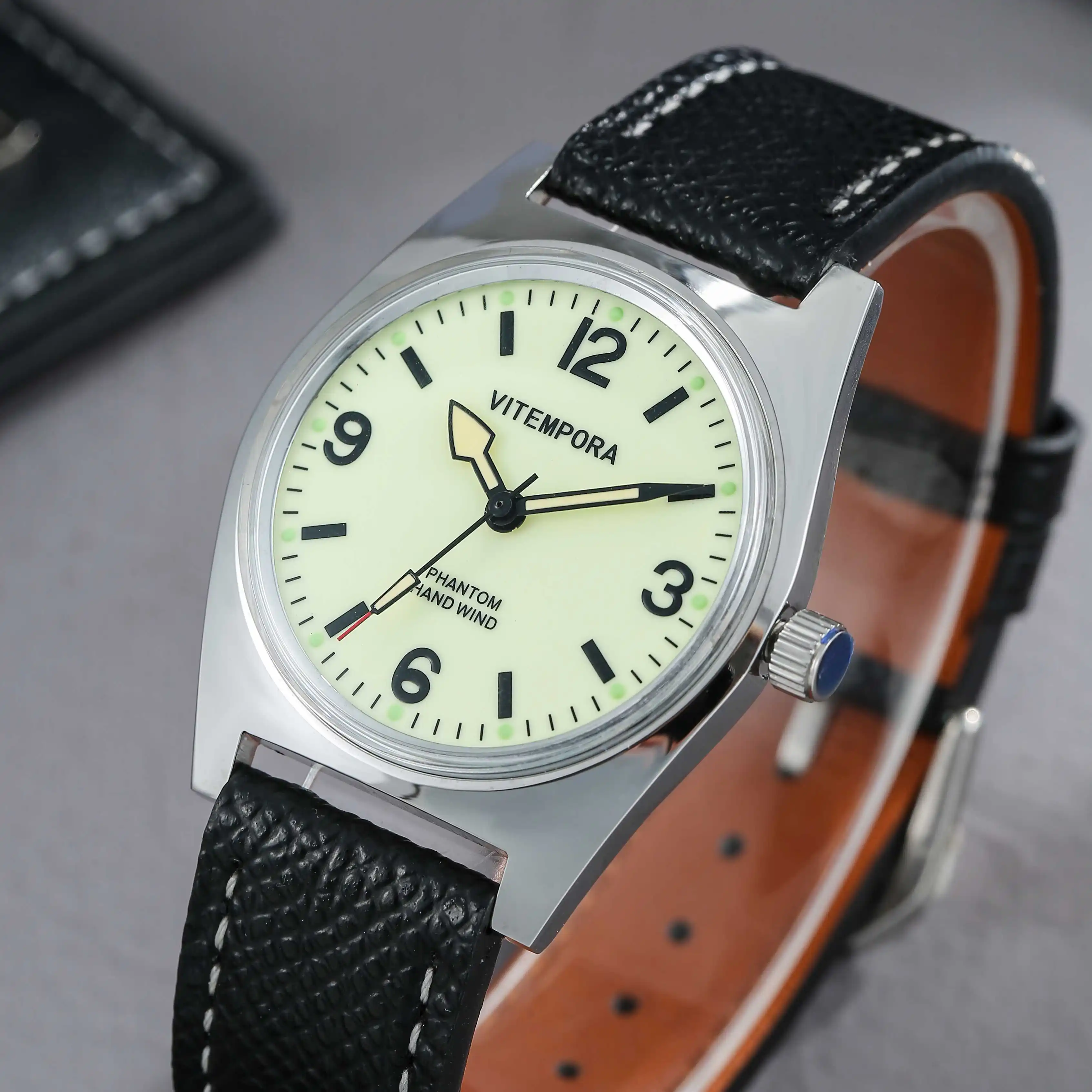 36mm Vintage Military Style Hand Wound Mechanical Watch  Leather Strap A Gift for Watch Collectors and Enthusiasts