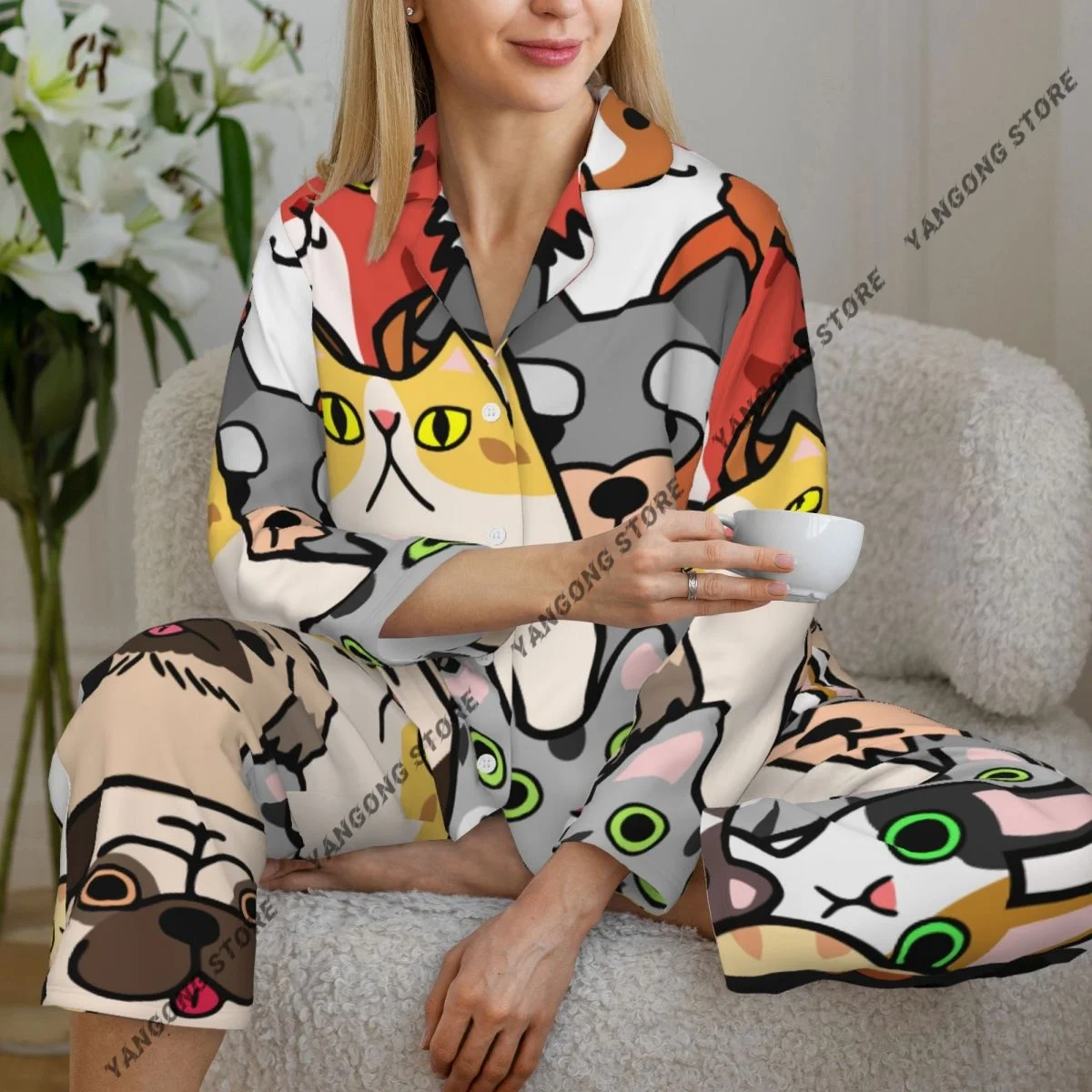

Women Sleepwear Pajamas Doodle Dogs And Cats Faces Long Sleeve Pijama Female Set Negligee Cardigan Suit