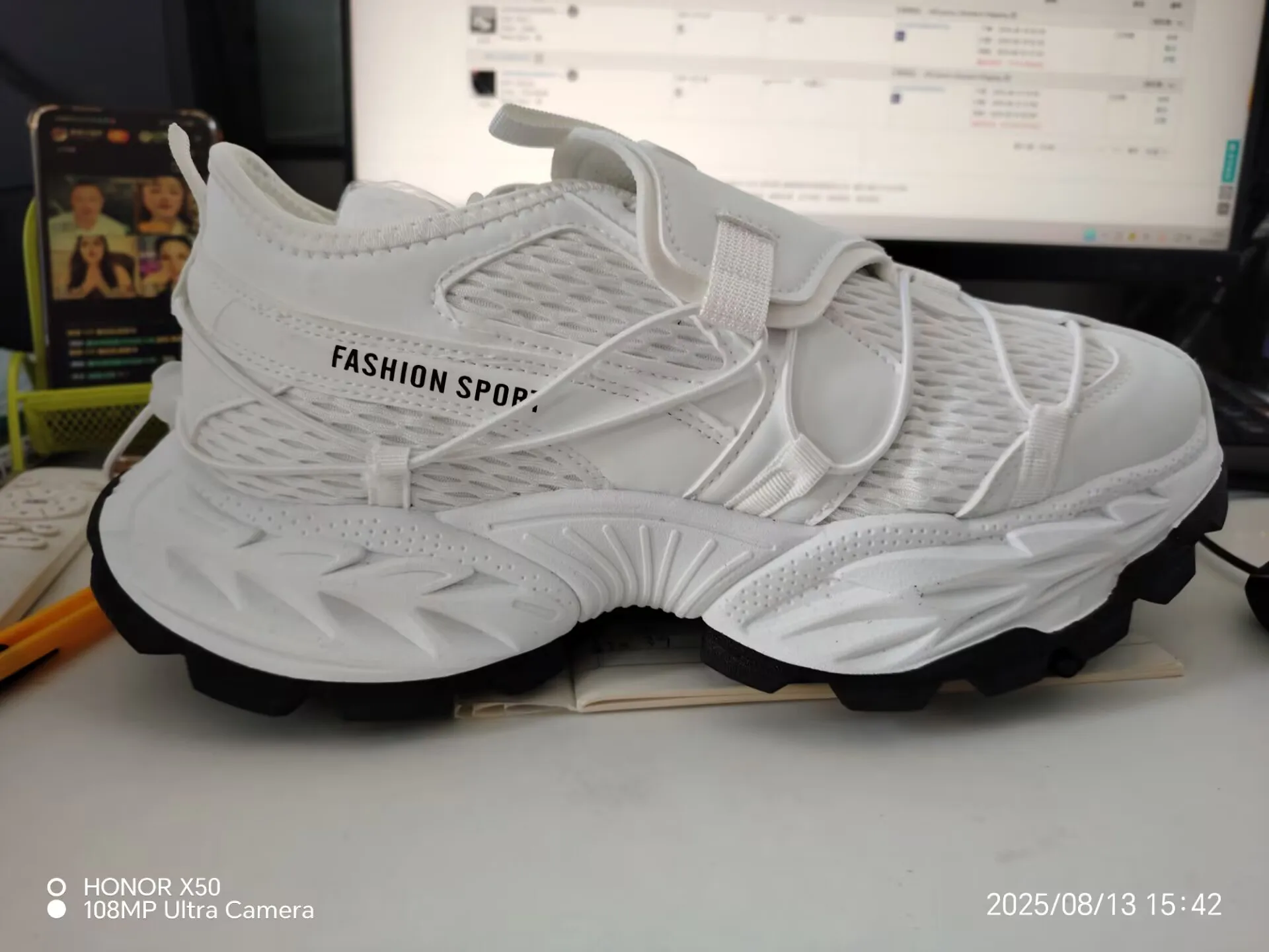 

2025 Summer Casual Men's Breathable Trend Fashion Sports Fried Street Sneaker Platform Dad Shoes