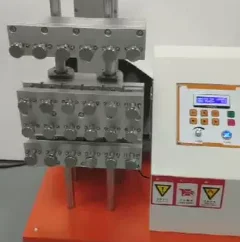 Demattia Flex Cracking Tester Rubber Fatigue Testing Machine ASTM D813 ISO 132 for Quality Control in the Field of De Mattia