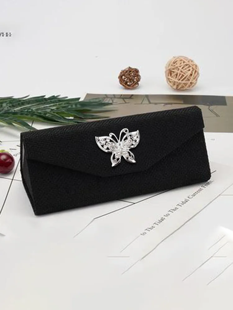 

Women's Cotton Linen Eyewear Case: Triangular Detachable Flamboyant Golden Arrow Decor, Infinity Nets.