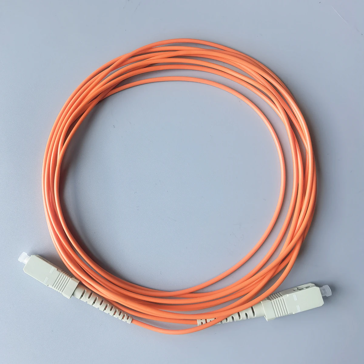 SC UPC-SC UPC 광섬유 패치 코드 케이블, FTTH 2.0mm 광섬유 패치 코드, 멀티 모드 단일 코어 컨버터 패치 코드, 3M 광섬유