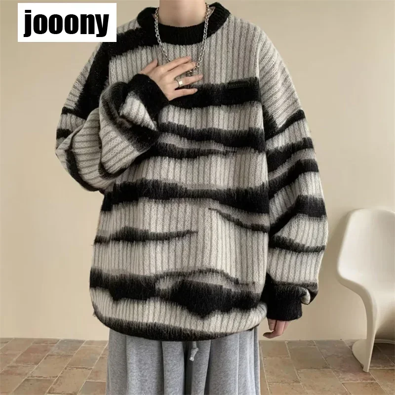

Men Harajuku Korean Autumn Winter Pullover Jerseys Versatile Retro Knit Jumper Design Harajuku Y2K Grunge Strip Fashion Sweater