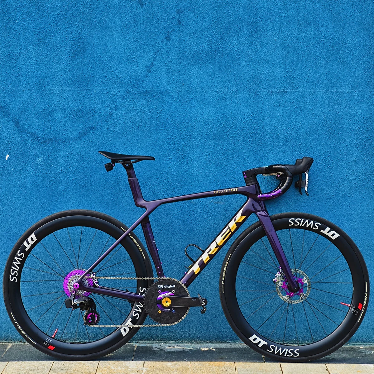 Avian Canary Integrated Carbon Handlebar T1100 Road bike