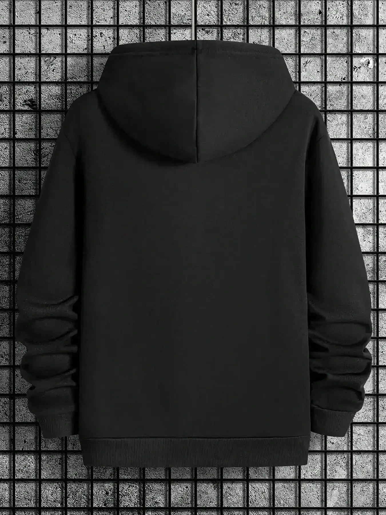 Claremont Badge Print Men's Hooded Sweatshirt - Black Casual Pullover With Front Pocket, Long Sleeve Autumn Winter Warm Hoodie, Machine Washable Regular Fit
