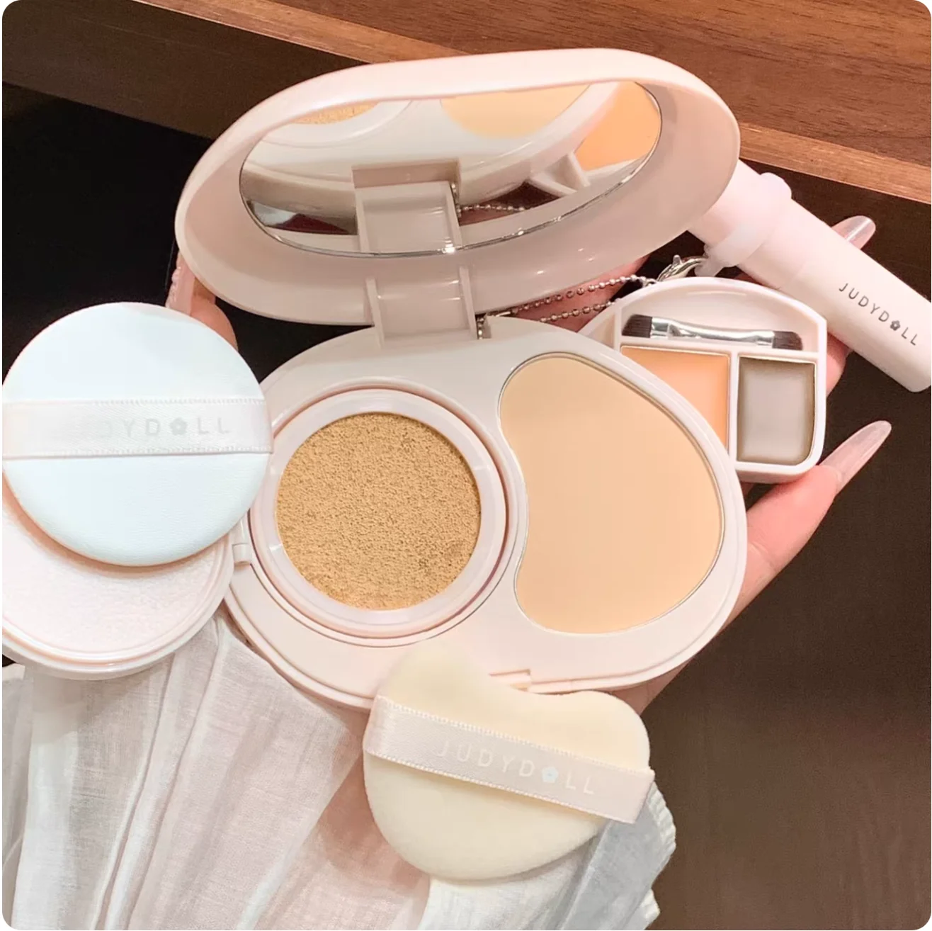 

Judydoll универсальная палитра для лица, подушка, пудра, консилер, крем для бровей, румяна для губ, щек, многофункциональная компактная коробка для макияжа