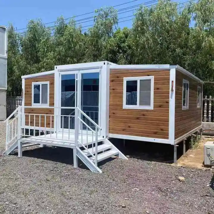 20ft 40ft Modular Prefab Steel Container House Expandable Perfab House With Sloping Roof Cheap Prefabricated House for Hotel Use