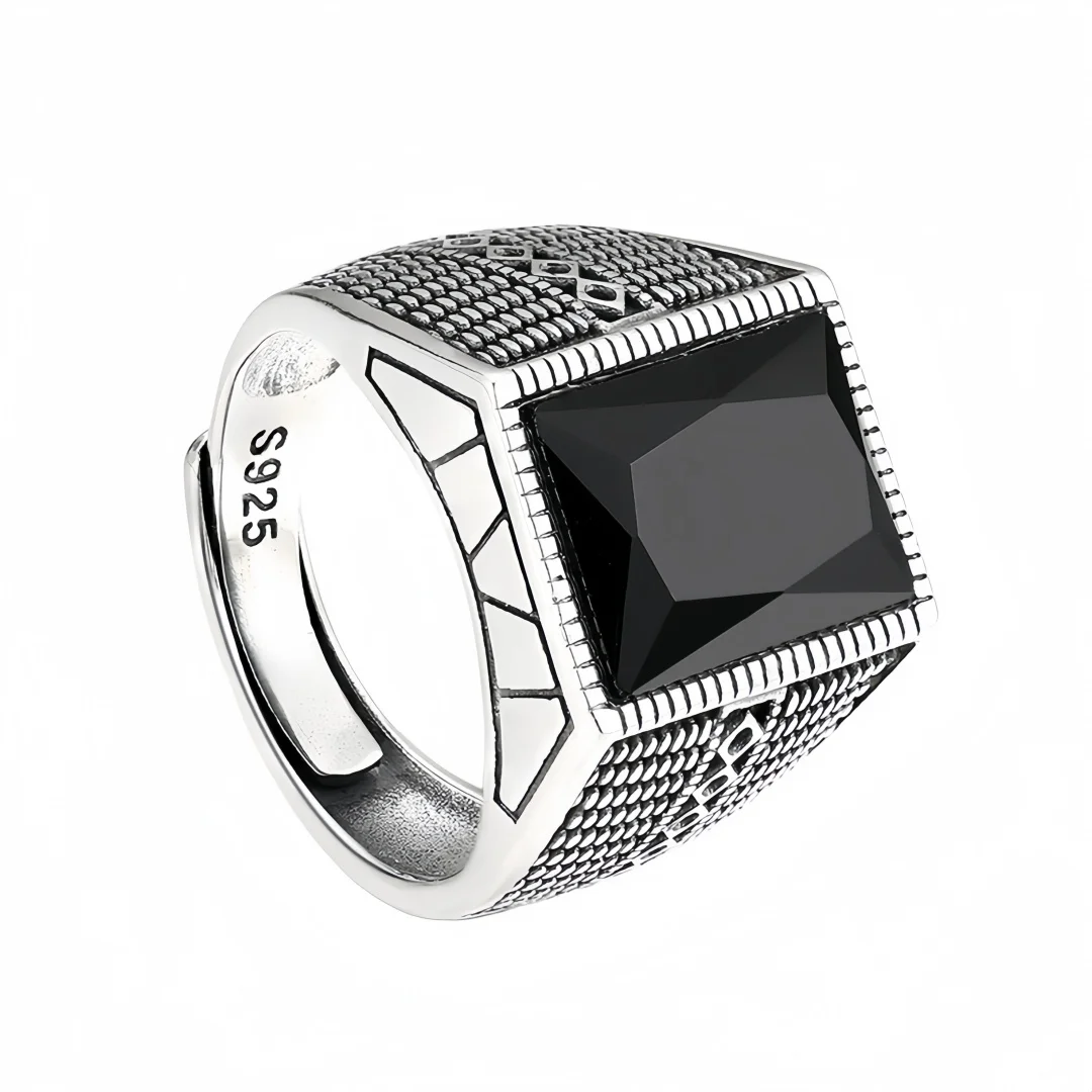New S925 Sterling Silver Charms Rings for Men Antique Rhombus and Rivet Pattern Black Agate Ring Fashion Fine Choice Jewelry