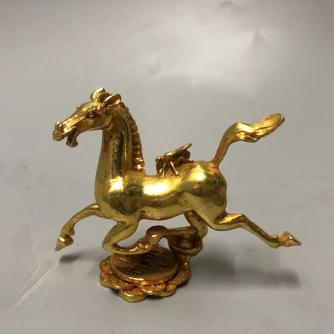 

Home Crafts Gilded Ponies With Exquisite Craftsmanship and Exquisite Appearance Suitable for Decoration and Collection