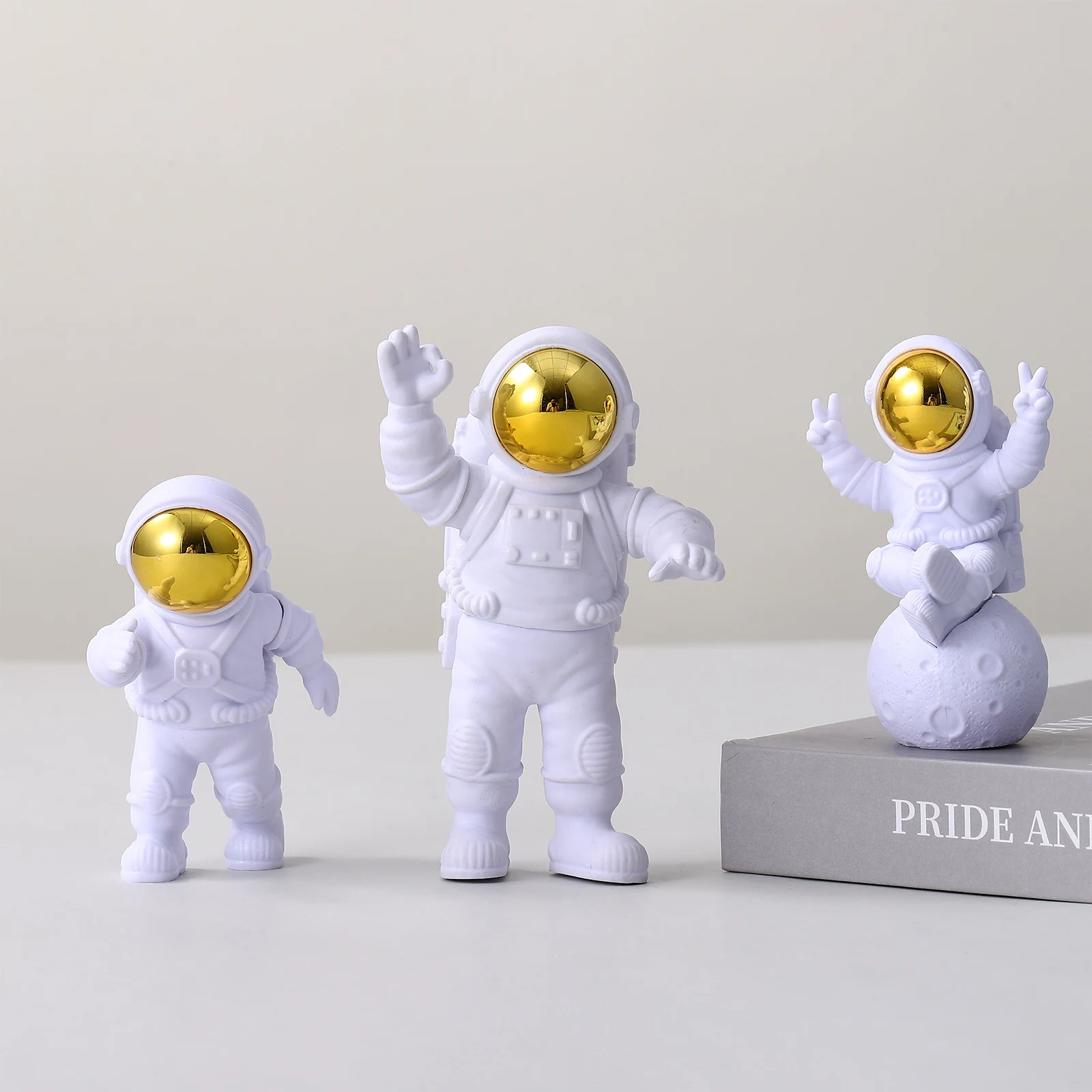 

3 Pcs Space Toys Astronaut Ornaments Desktop Decor Figurines Astronauts Children's Room Statue Small Figure Toddler