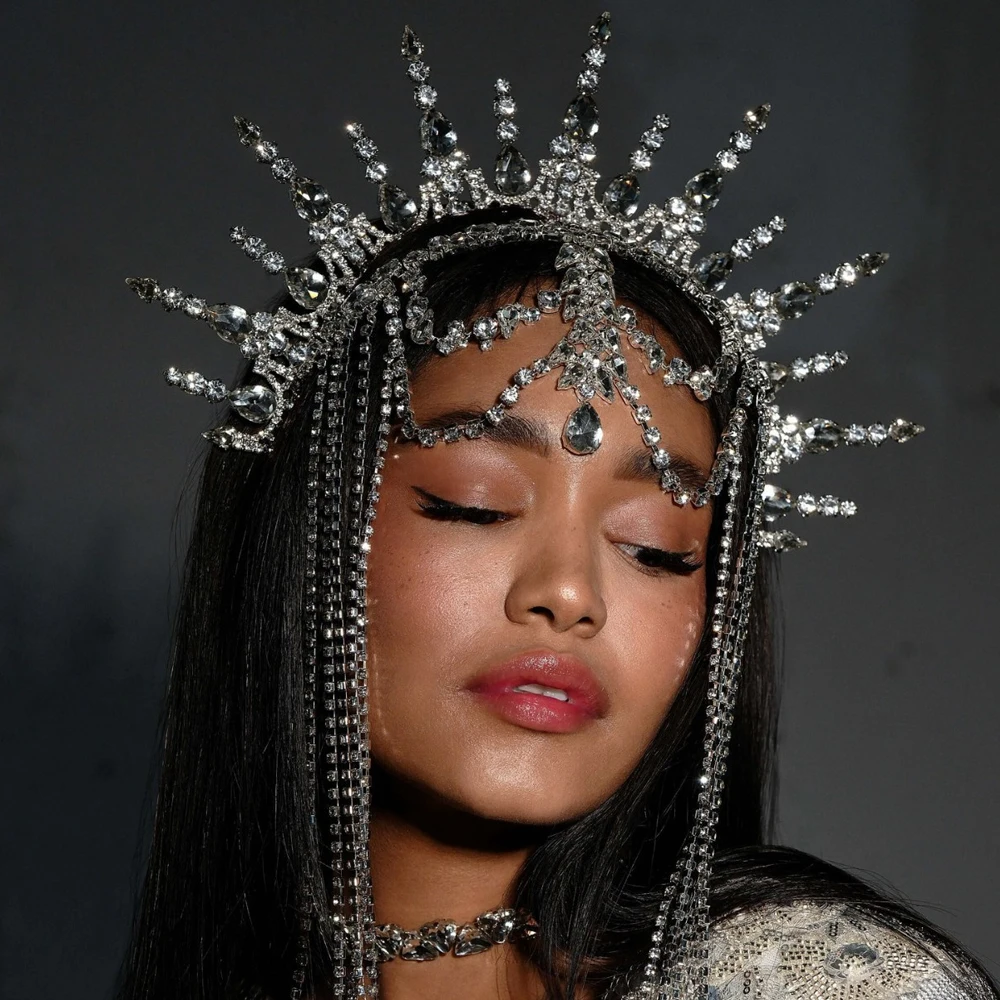 

Sparkling Sunburst Halo Crown Exotic Forehead Tassel Tiaras For Luxury Gothic Festival Bridal Stage Hair Accessories