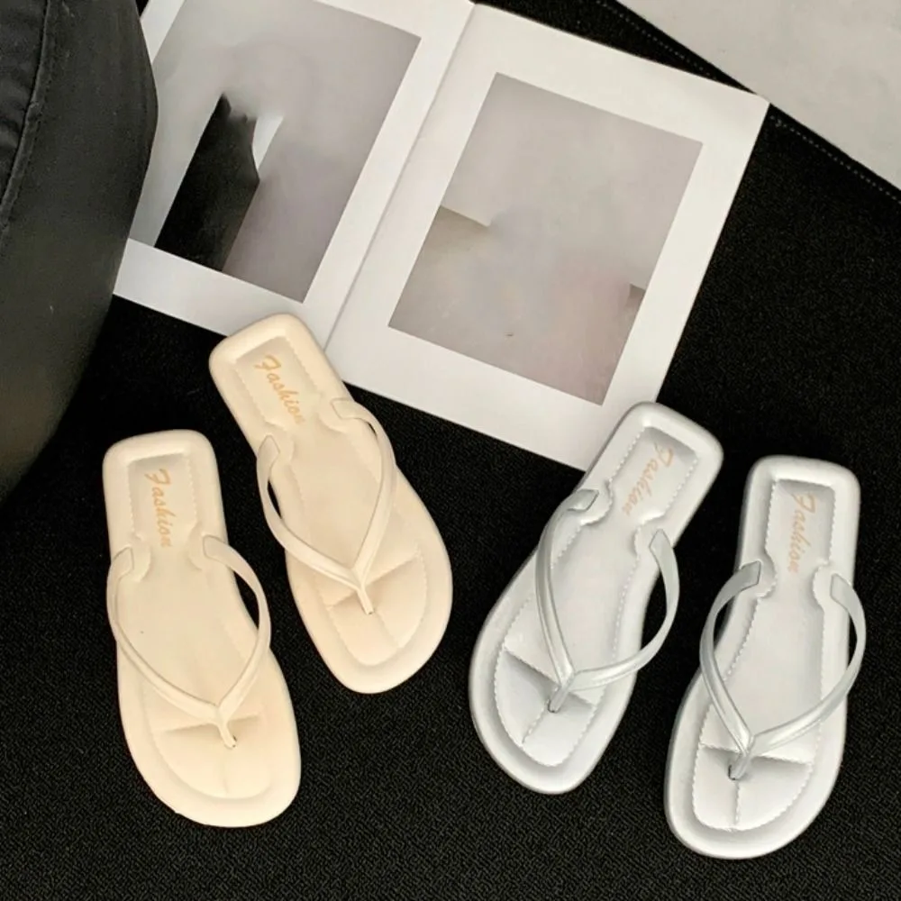 شباشب نسائية يومية مضادة للانزلاق من مادة PVC نعل ناعم للشاطئ شباشب للشاطئ أحذية غير رسمية صنادل صيفية للفتيات #2