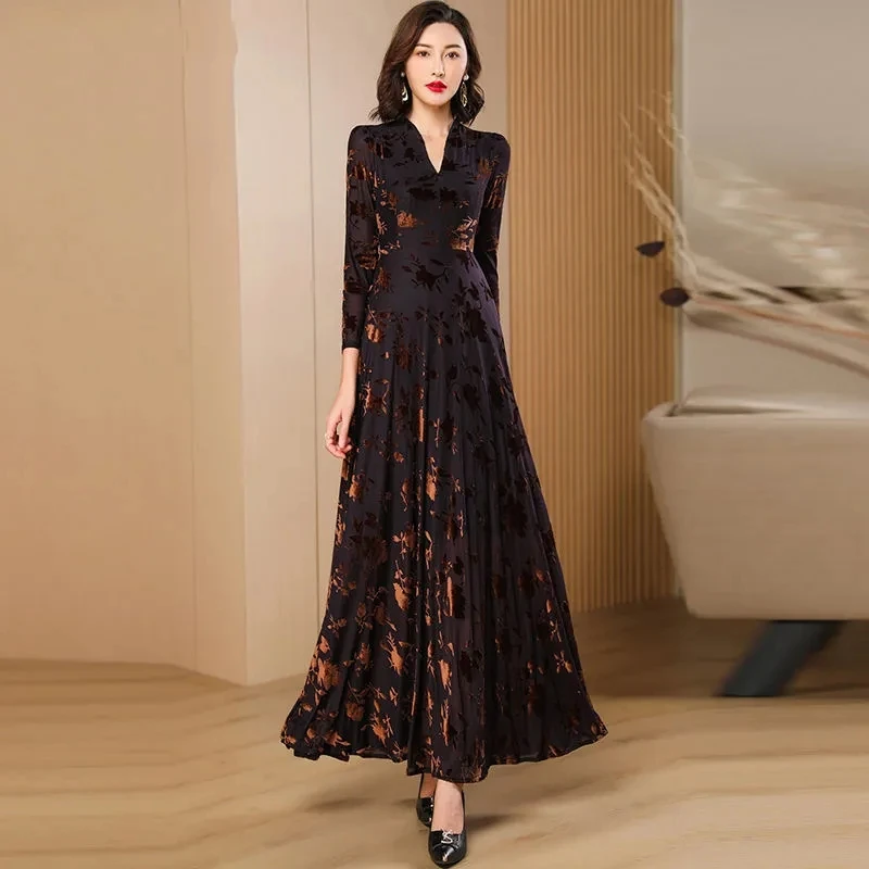 

Flocking Jacquard Women's Chic Dresses 2024 New Autumn Dress Female Fashion Slim Long Sleeve Waist Big Pendulum Dress