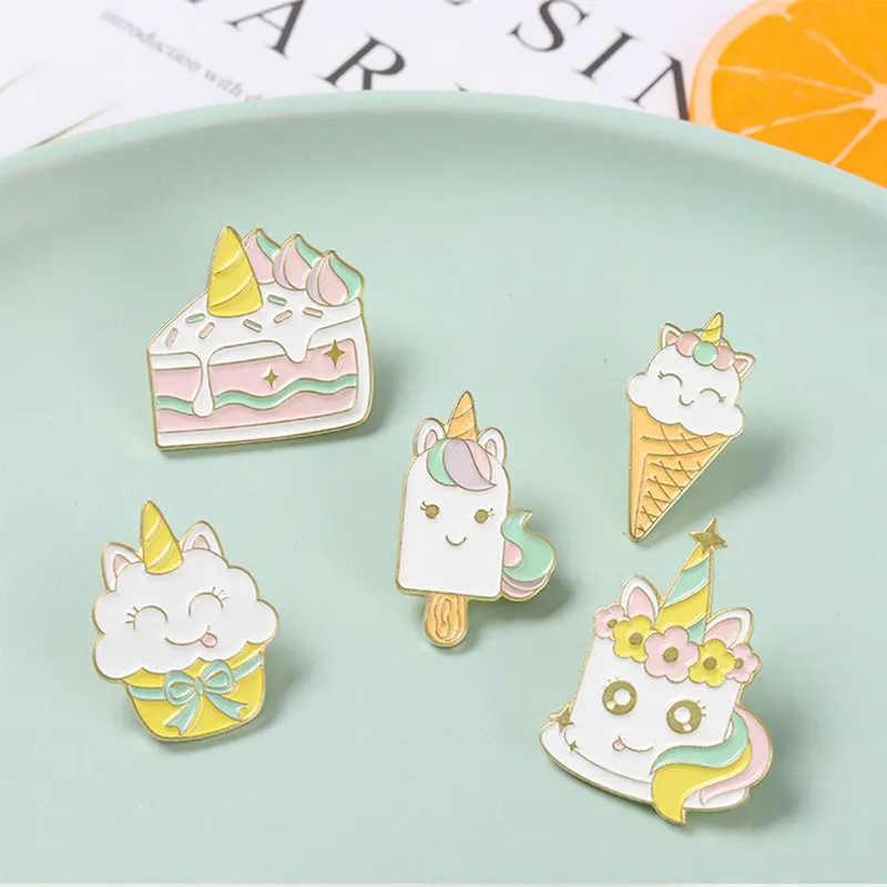 Pins Custom Brooches Sweet Pink Horse Aniaml Cartoon Dessert Lapel Badge for Bag Hat Gift to Girl Boys Ice Cream Enamel