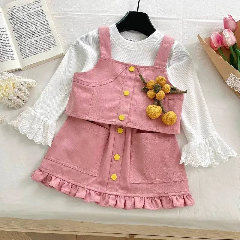 

TOY-Girls Suit2025New Stylish Children's Fashionable Spring and Autumn Outfit for Little Girls: Vest, Base Shirt, and Skirt Thre