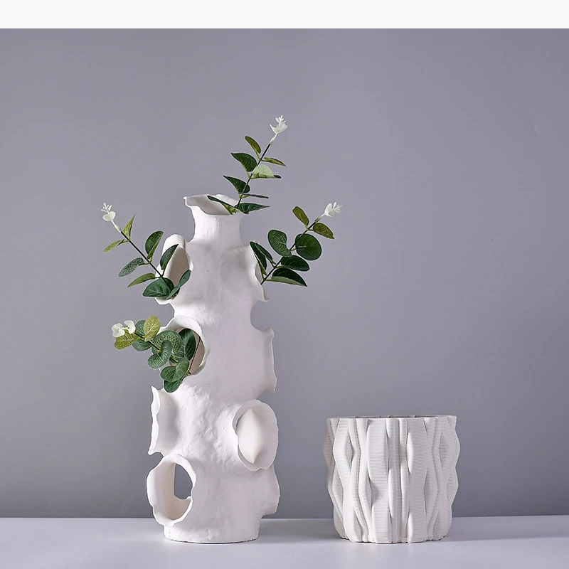 Ceramic Crafts Flower Vase Stereoscopic Embracing Stripes Flower Arrangement Accessories Home Decoration Accessories